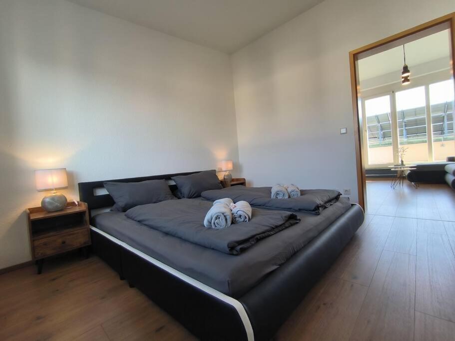 Mit Dachterrasse